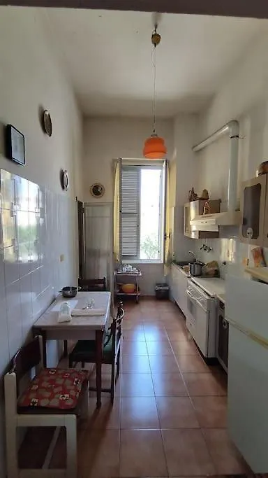 No-Mad Rome Bright And Spacious 4Bed Flat, 5\' From Metro, Train location